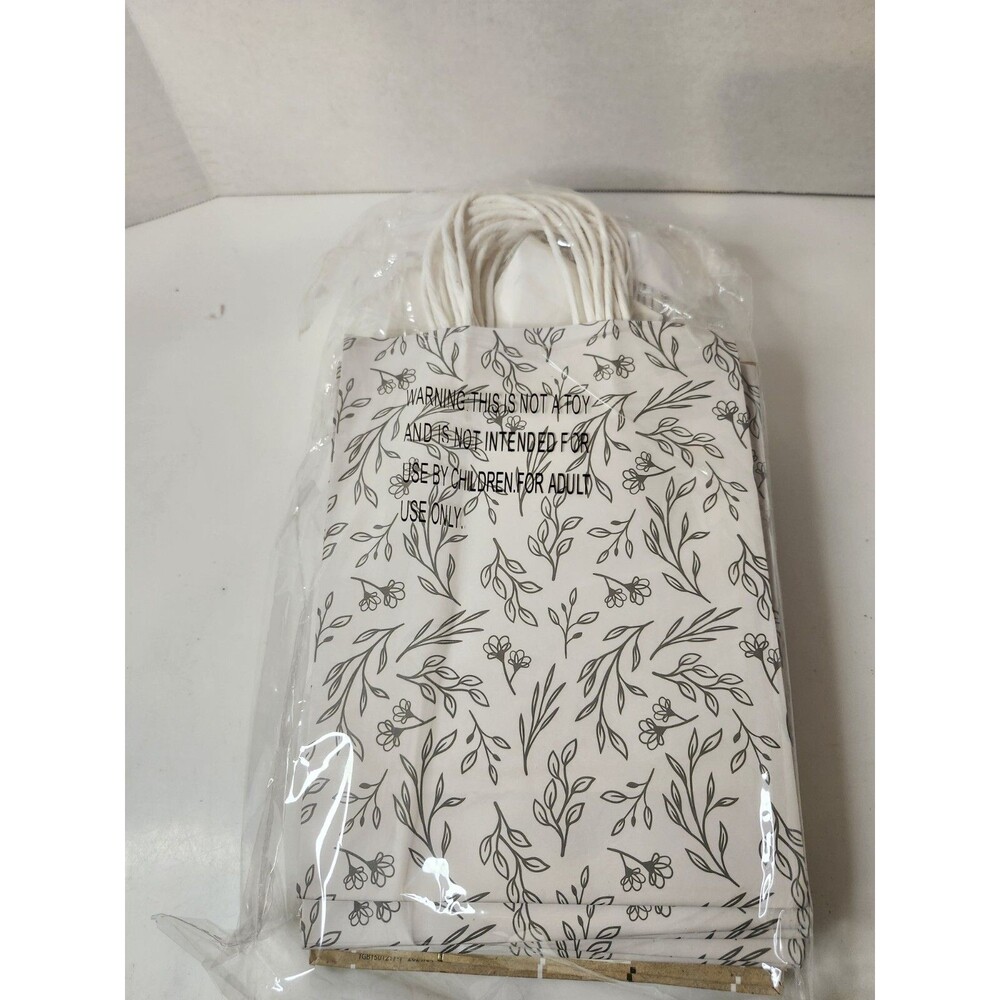 Lot Of 16 Gift Bags With Tissue 9"×7"